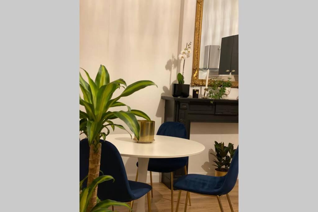Luxury 1Bedroom Apartment Μον Εξωτερικό φωτογραφία