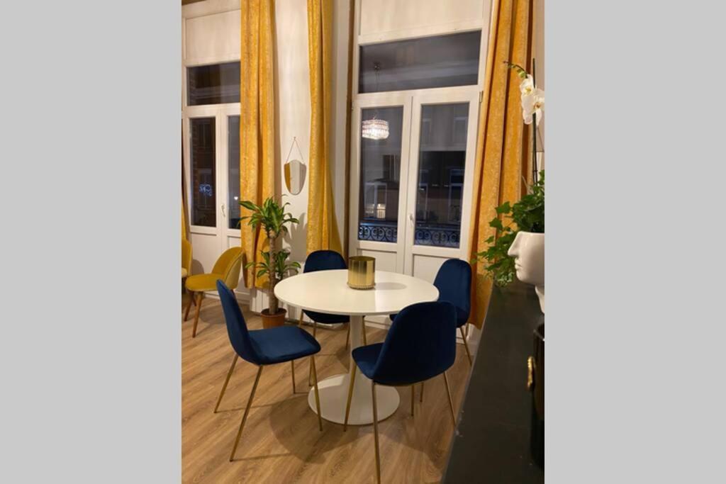 Luxury 1Bedroom Apartment Μον Εξωτερικό φωτογραφία